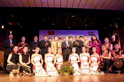 Clôture de l’année d’amitié Vietnam-Inde 2012 - ảnh 1